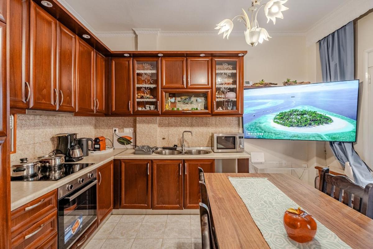 Апартаменти Fully Equipped And Family Friendly Skg Center Салоніки Екстер'єр фото